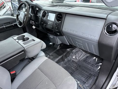 Used 2015 Ford F250 XL w/ Power Equipment Group image 13