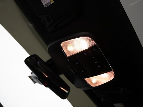 Used 2022 Dodge Charger Scat Pack w/ Plus Group image 16