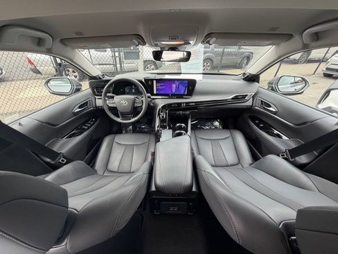 Used 2023 Toyota Mirai XLE w/ Advanced Technology Package image 24