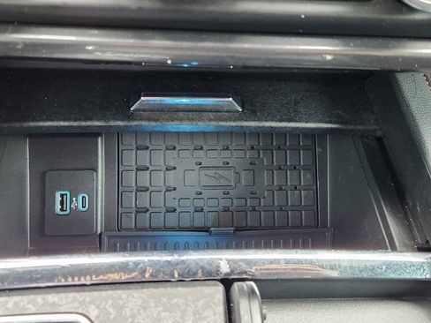 Used 2023 Ford Expedition Limited image 23