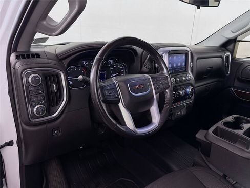 Used 2020 GMC Sierra 1500 SLE w/ SLE Value Package AWD/4WD image 16