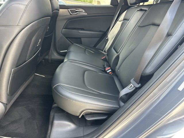 Certified 2023 Kia Sportage EX FWD image 36