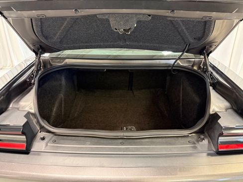 Used 2023 Dodge Challenger SXT RWD image 16