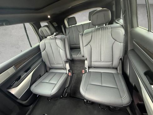 Certified 2026 Cadillac Vistiq Sport AWD/4WD image 20