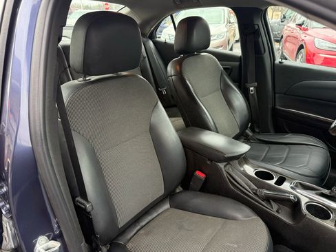Used 2015 Chevrolet Malibu LT image 27
