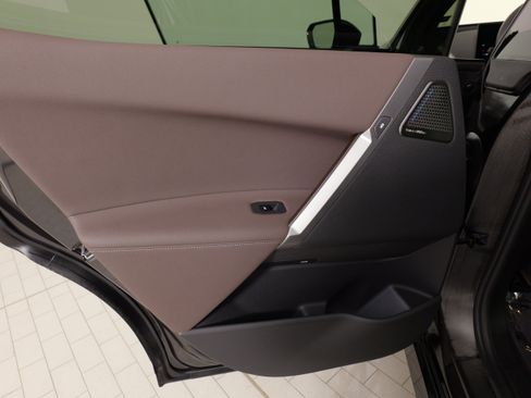 Used 2025 BMW iX M60 AWD/4WD image 38