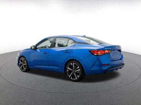 Used 2025 Nissan Sentra SV FWD image 7