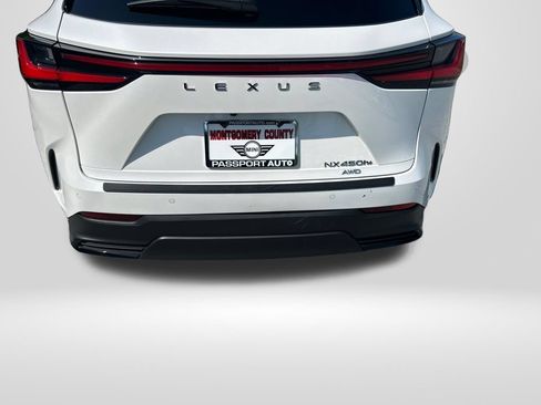 Used 2024 Lexus NX 450h+ AWD w/ Vision Package image 28