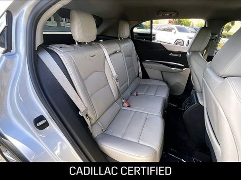 Certified 2022 Cadillac XT4 Luxury image 18