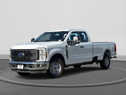 New 2026 Ford F250 XL w/ XL Chrome Package