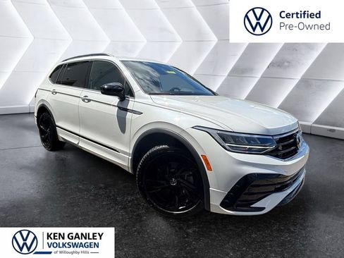 Certified 2024 Volkswagen Tiguan SE R-Line AWD/4WD image 5