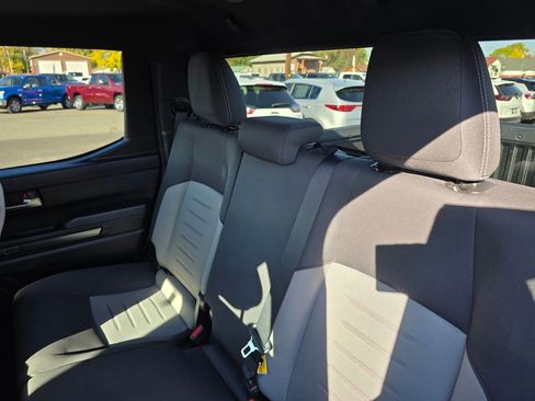 Used 2025 Toyota Tacoma TRD Off-Road image 19