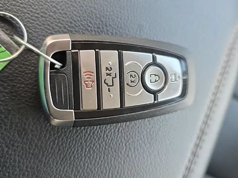 Used 2022 Ford F150 Lariat w/ Equipment Group 502A High AWD/4WD image 40