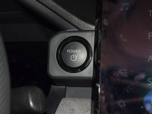 Used 2025 Toyota Tacoma Trailhunter image 42