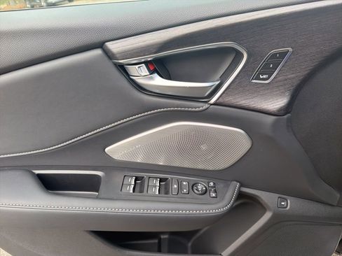 New 2026 Acura RDX SH-AWD image 12