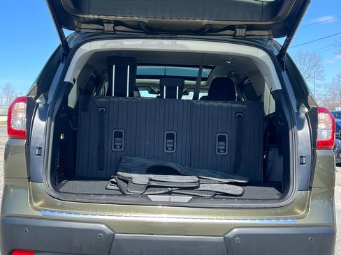 Certified 2025 Subaru Ascent Limited AWD/4WD image 19