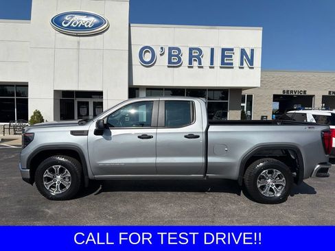Used 2023 GMC Sierra 1500 Pro w/ X31 Off-Road Package AWD/4WD image 2