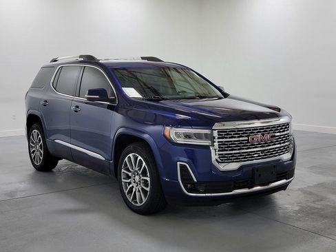 Used 2023 GMC Acadia Denali w/ Denali Ultimate Package AWD/4WD image 2
