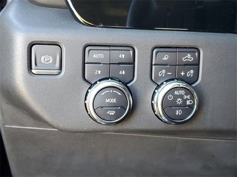 Used 2022 GMC Sierra 1500 SLT w/ SLT Premium Plus Package image 20