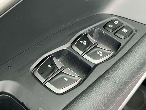 Used 2018 Hyundai Santa Fe Sport 2.0T image 15