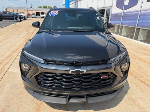 Used 2024 Chevrolet TrailBlazer RS w/ Convenience Package AWD/4WD image 8