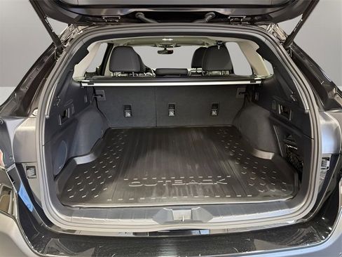 Used 2025 Subaru Outback Onyx Edition XT w/ Tech Package 2 image 38