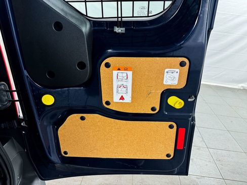 Used 2016 Ford Transit Connect XL image 16