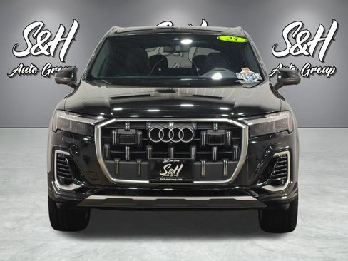Used 2025 Audi Q7 3.0T Premium Plus AWD/4WD image 17