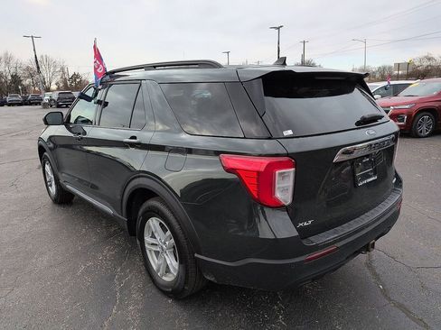 Used 2022 Ford Explorer XLT w/ Class IV Trailer Tow Package image 5