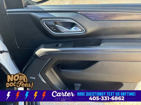 Used 2022 Chevrolet Tahoe LT w/ Luxury Package AWD/4WD image 11