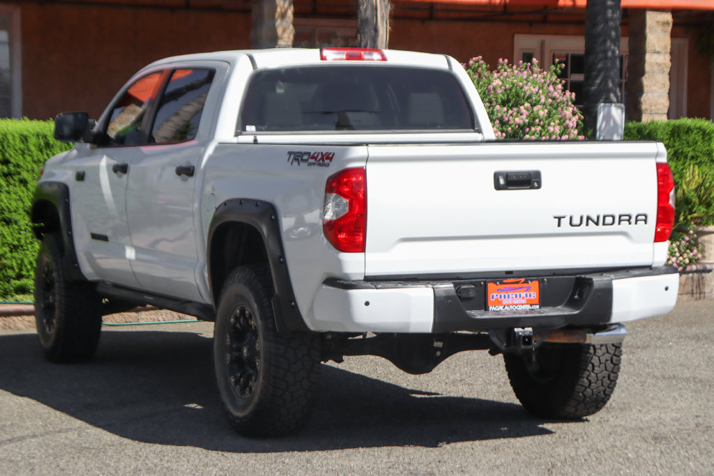 Used 2018 Toyota Tundra Limited w/ Limited Premium Package AWD/4WD image 6