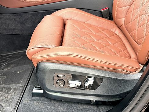 New 2026 BMW X5 xDrive50e AWD/4WD image 13