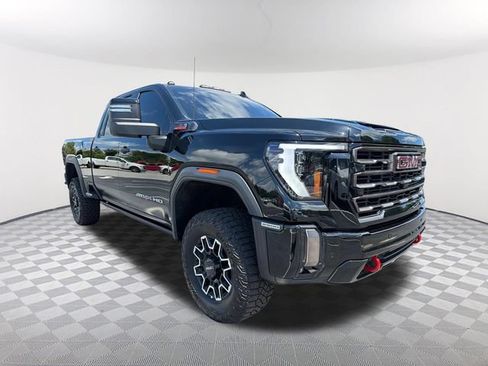 Used 2024 GMC Sierra 2500 AT4X AWD/4WD image 3