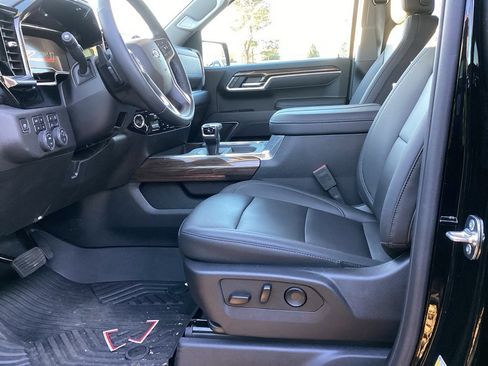 Used 2025 Chevrolet Silverado 1500 RST w/ RST All Star Premium Package image 9