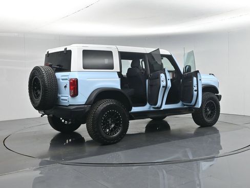 Certified 2025 Ford Bronco Heritage Edition image 5