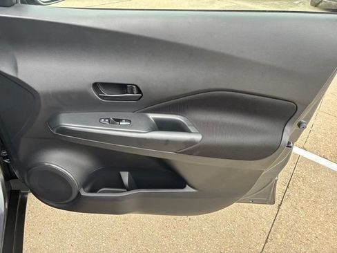 Used 2025 Nissan Kicks Play S FWD image 13