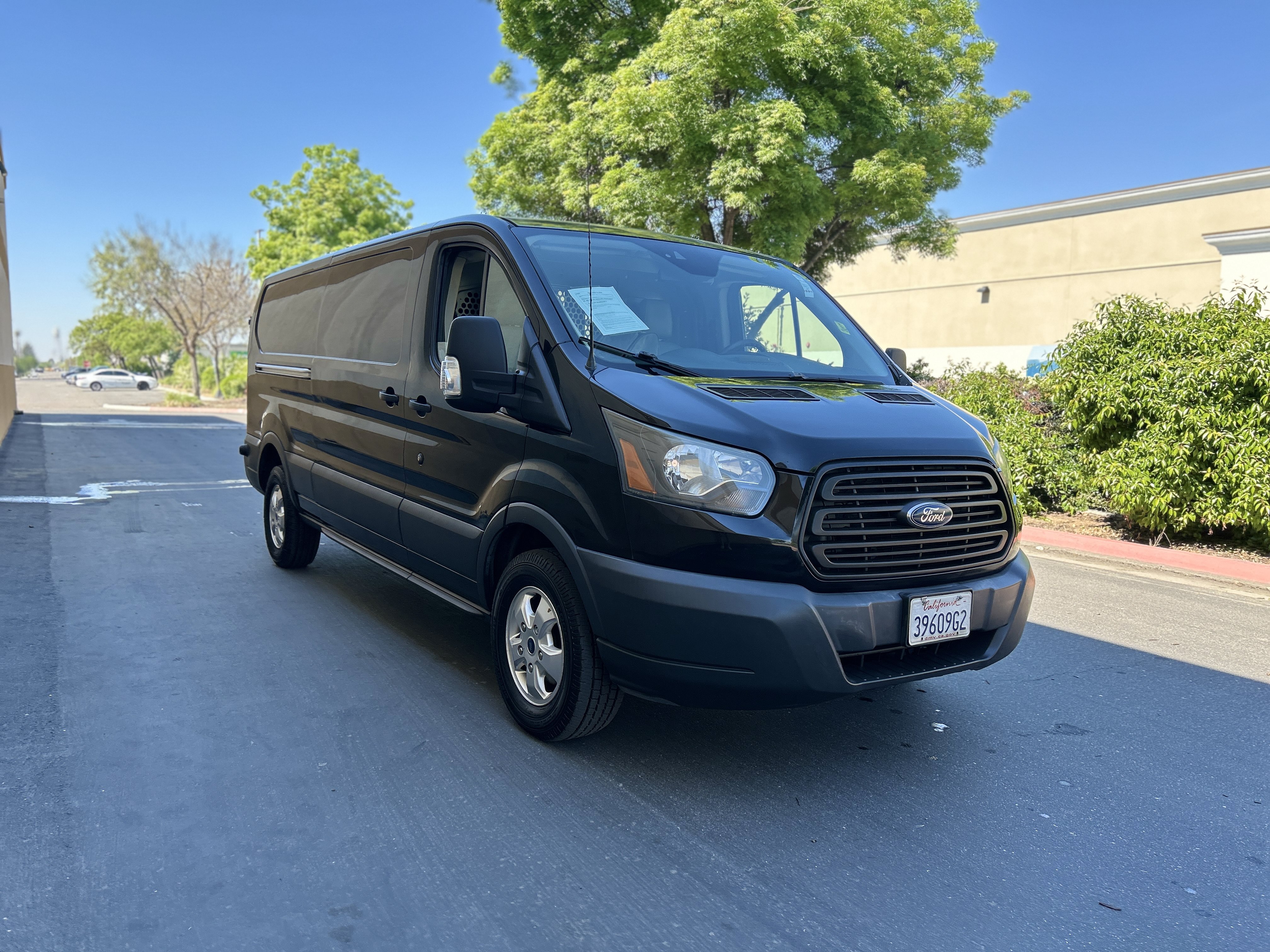 Used 2017 Ford Transit 250 148 Low Roof RWD image 30
