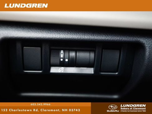 Certified 2025 Subaru Forester Premium AWD/4WD image 12