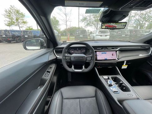 New 2026 Jeep Cherokee Overland image 10