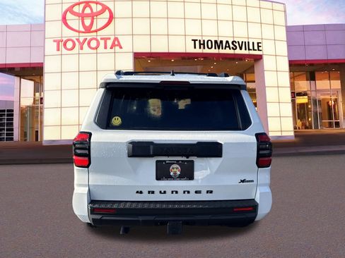 New 2025 Toyota 4Runner SR5 image 6