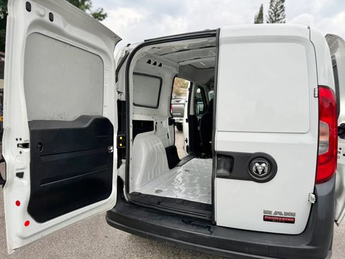Used 2018 RAM ProMaster City Tradesman FWD image 15