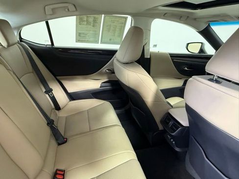 Used 2020 Lexus ES 350 w/ Premium Package FWD image 46