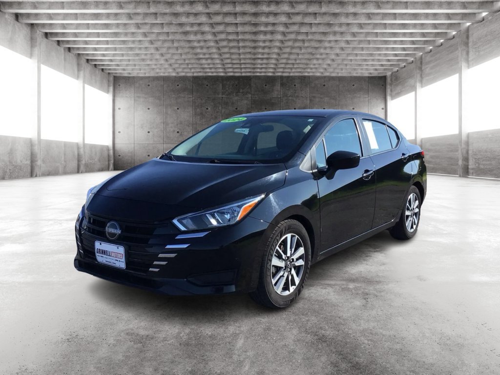 Used 2024 Nissan Versa SV FWD image 1