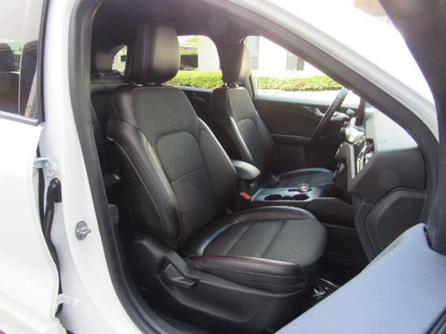 Used 2023 Ford Escape ST-Line Select image 21