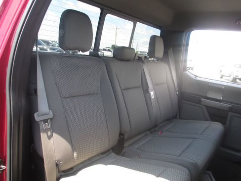 Used 2015 Ford F150 XLT w/ Equipment Group 302A Luxury AWD/4WD image 23