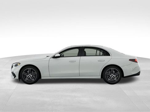 New 2026 Mercedes-Benz E 350 4MATIC Sedan image 34