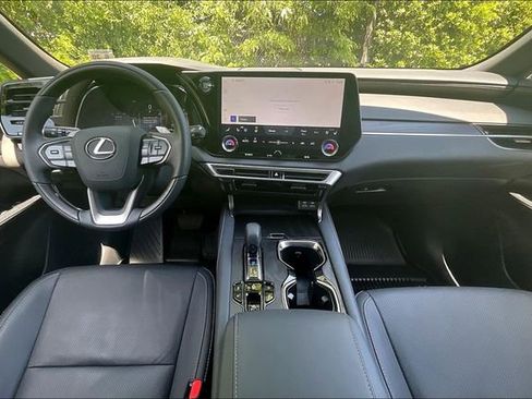 Used 2025 Lexus RX 350 Premium w/ Accessory Package AWD/4WD image 7