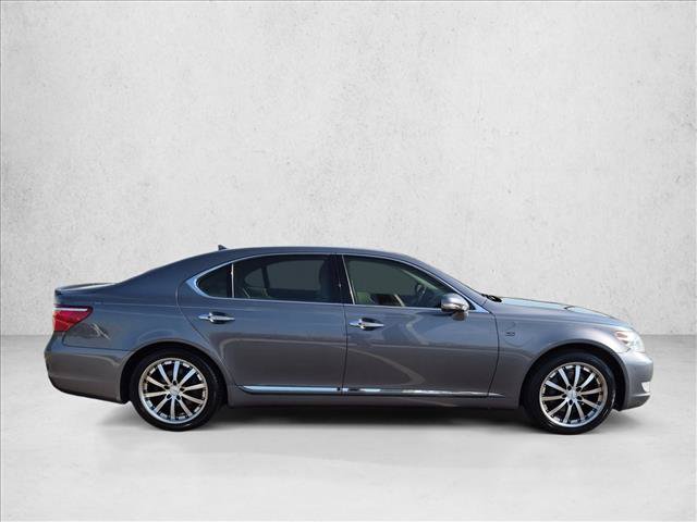Used 2012 Lexus LS 460 L w/ Luxury Pkg RWD image 4