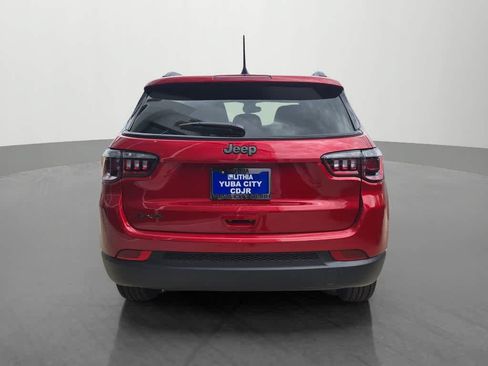 New 2026 Jeep Compass Latitude AWD/4WD image 5