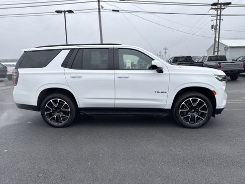 Used 2022 Chevrolet Tahoe RST image 2